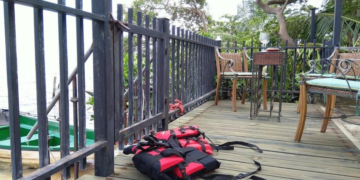 Negombo Holiday Home ภายนอก รูปภาพ