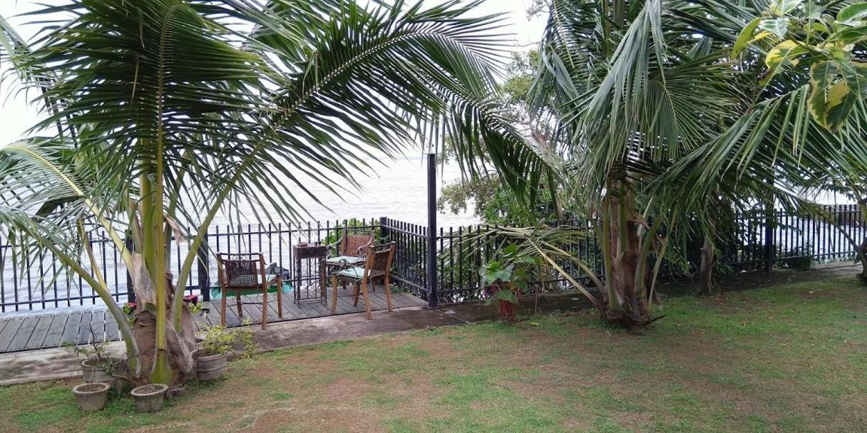 Negombo Holiday Home ภายนอก รูปภาพ